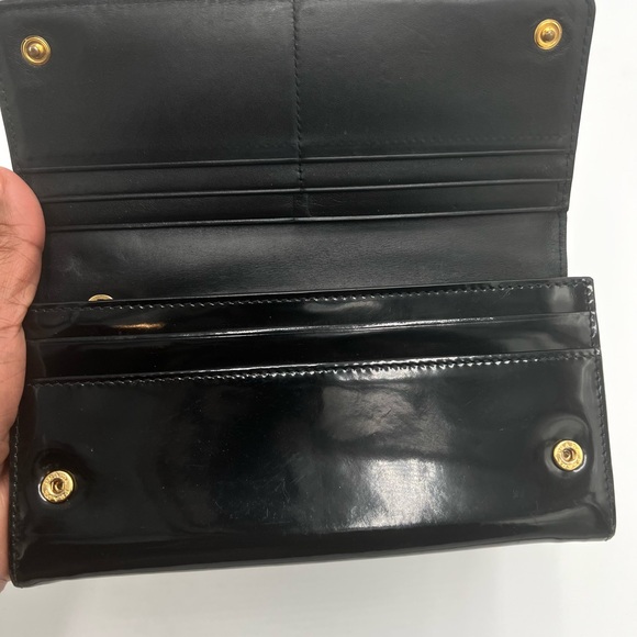 Prada Saffiano Long Wallet - Picture 3 of 5